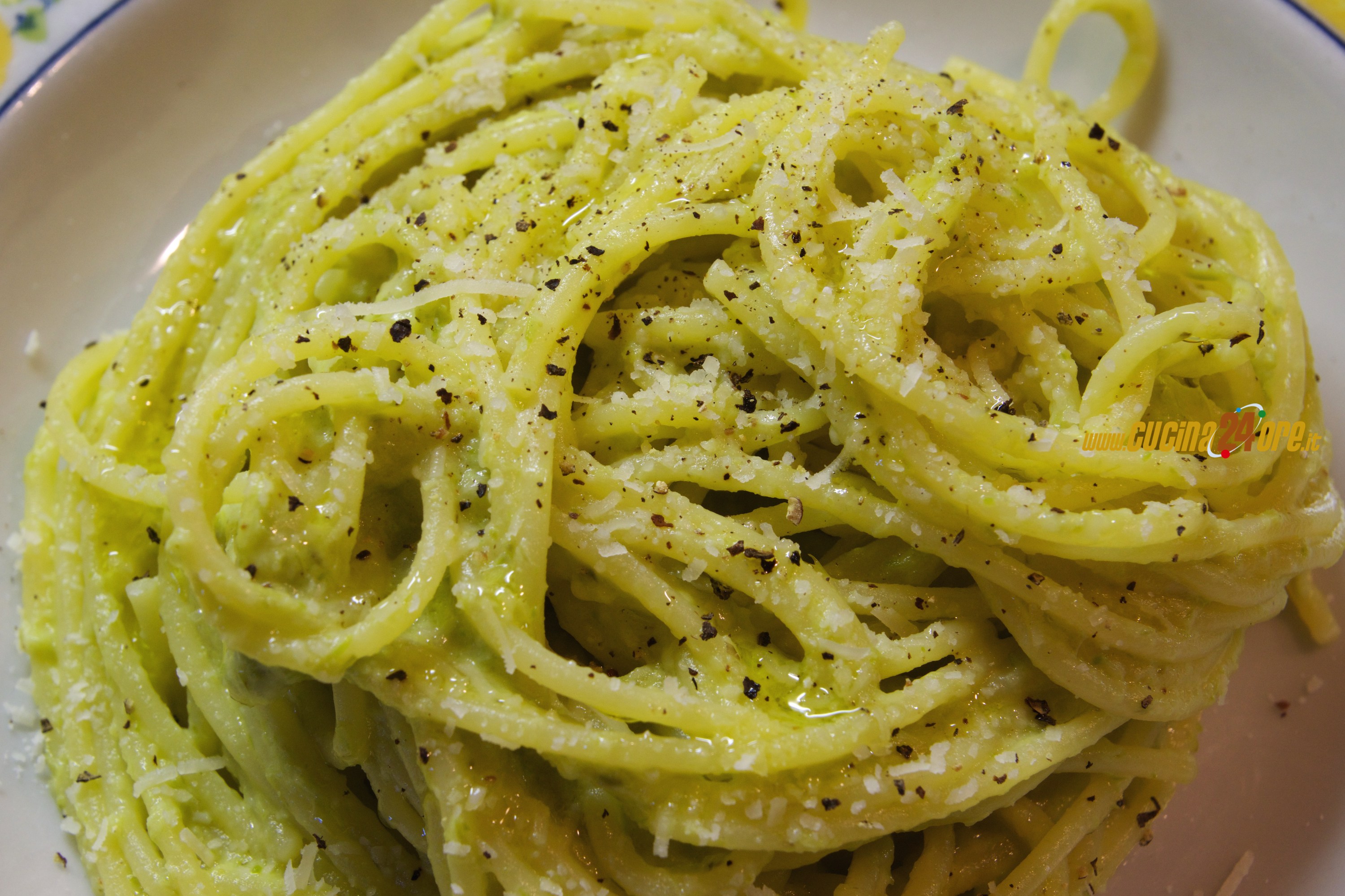 La Panacea Naturale per Diabete e Cancro, gli Asparagi. Spaghetti agli Asparagi anche Senza Glutine e Vegetariano