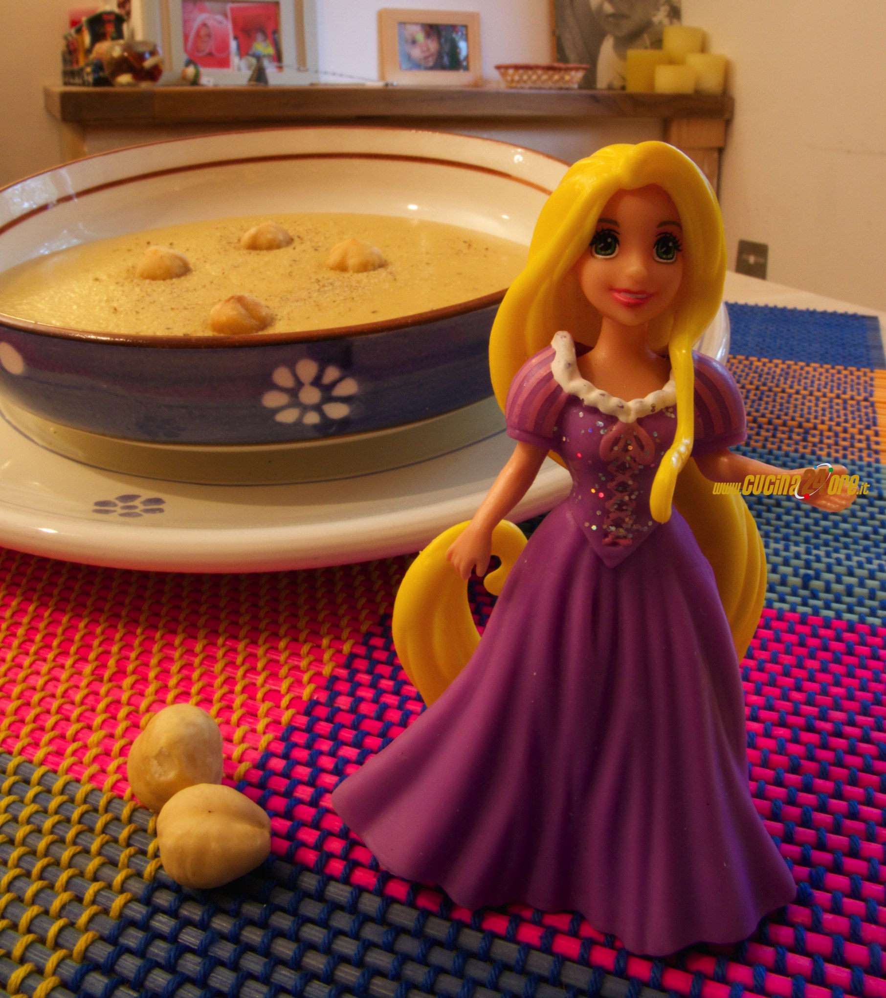 Zuppa di Nocciole di Rapunzel – Piatto Disney Senza Glutine