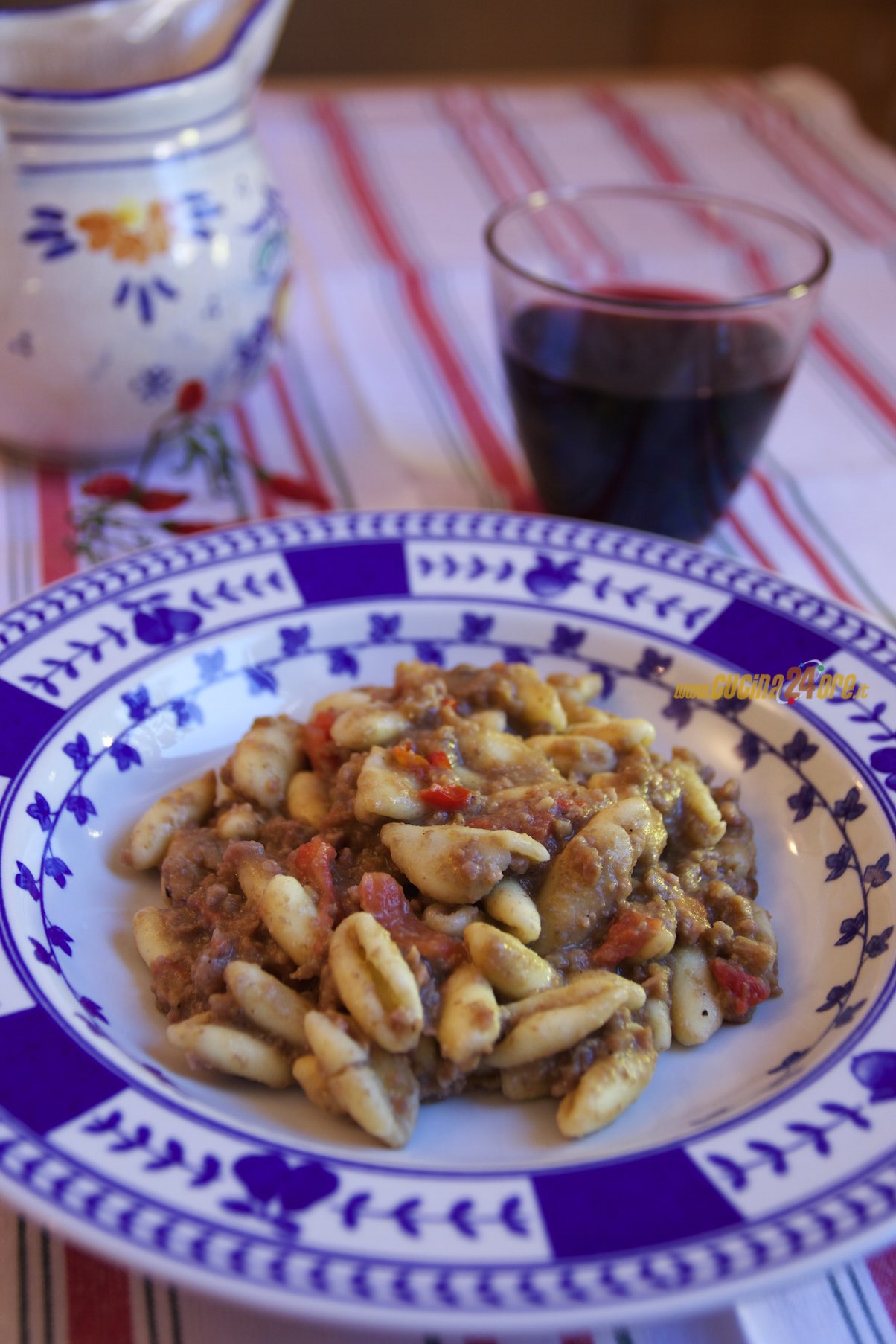 Cavatelli con Crema di Lenticchie e Sbriciolata di Salsicce | Cavatelli with Lentil Cream and Sausage Shredded